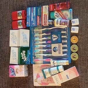 Huge Healthcare Beauty Bundle - 25 New Items!!